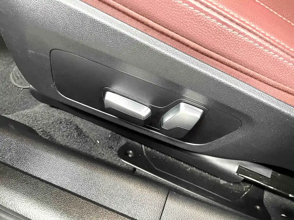BMW 3 Series 2023 320Li M Sports Package купить на сайте DeffCars