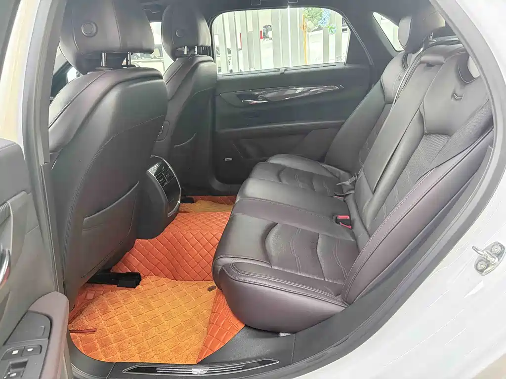 Cadillac CT6 2022 28T Premium Model купить на сайте DeffCars