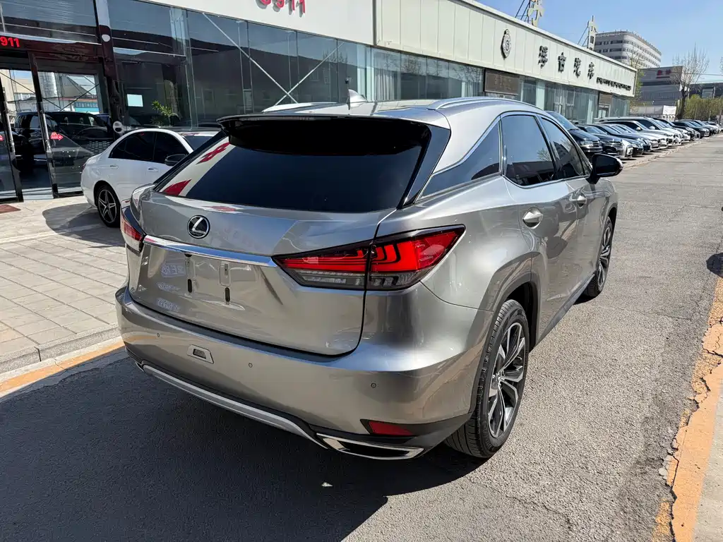Lexus RX 2020 facelift 300 four-wheel drive elegant version купить на сайте DeffCars