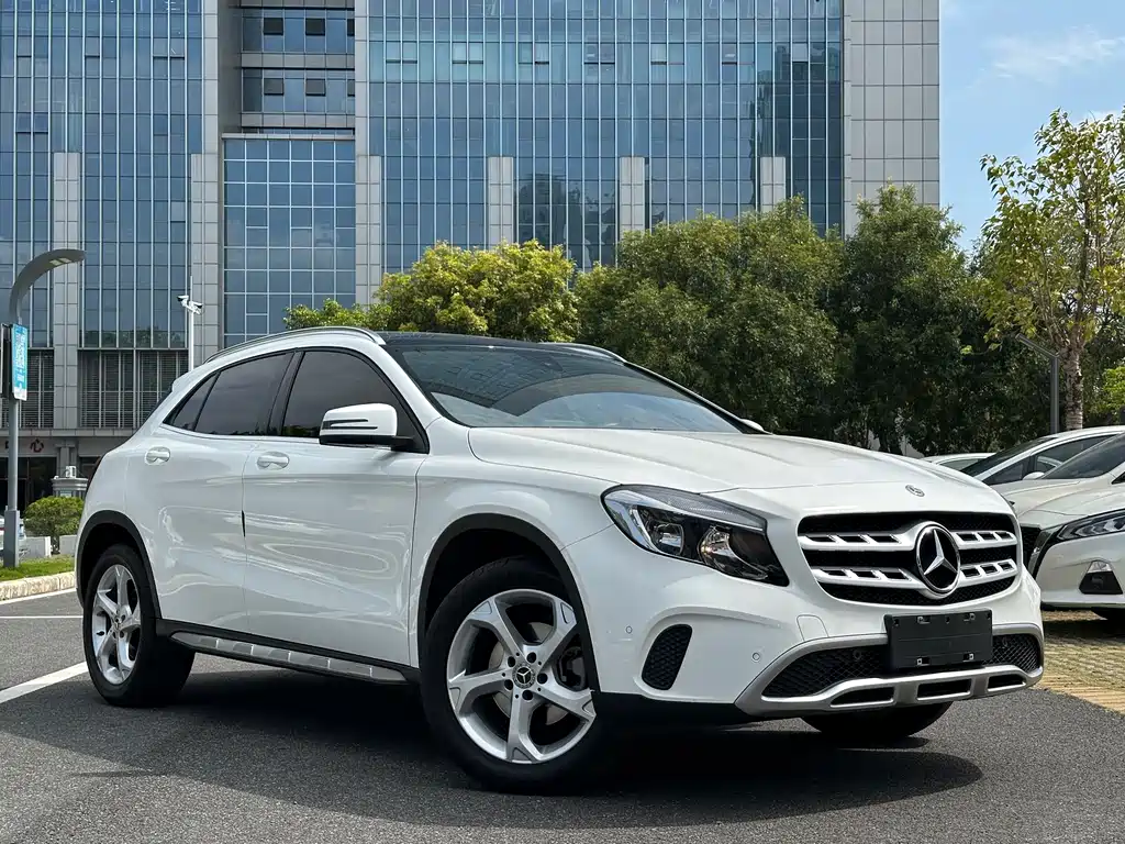Mercedes-Benz GLA 2019 GLA 200 Dynamic купить на сайте DeffCars