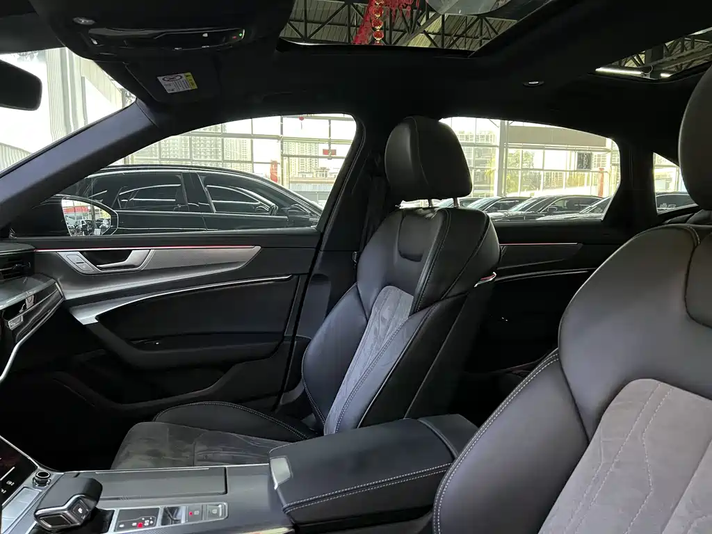Audi A6L 2024 45 TFSI Premium Dynamic Model купить на сайте DeffCars