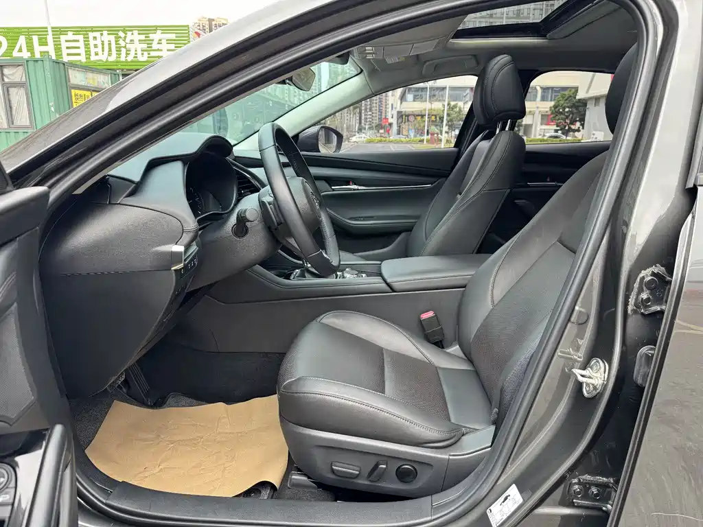 Mazda3 Angkesela 2022 2.0L automatic quality version купить на сайте DeffCars