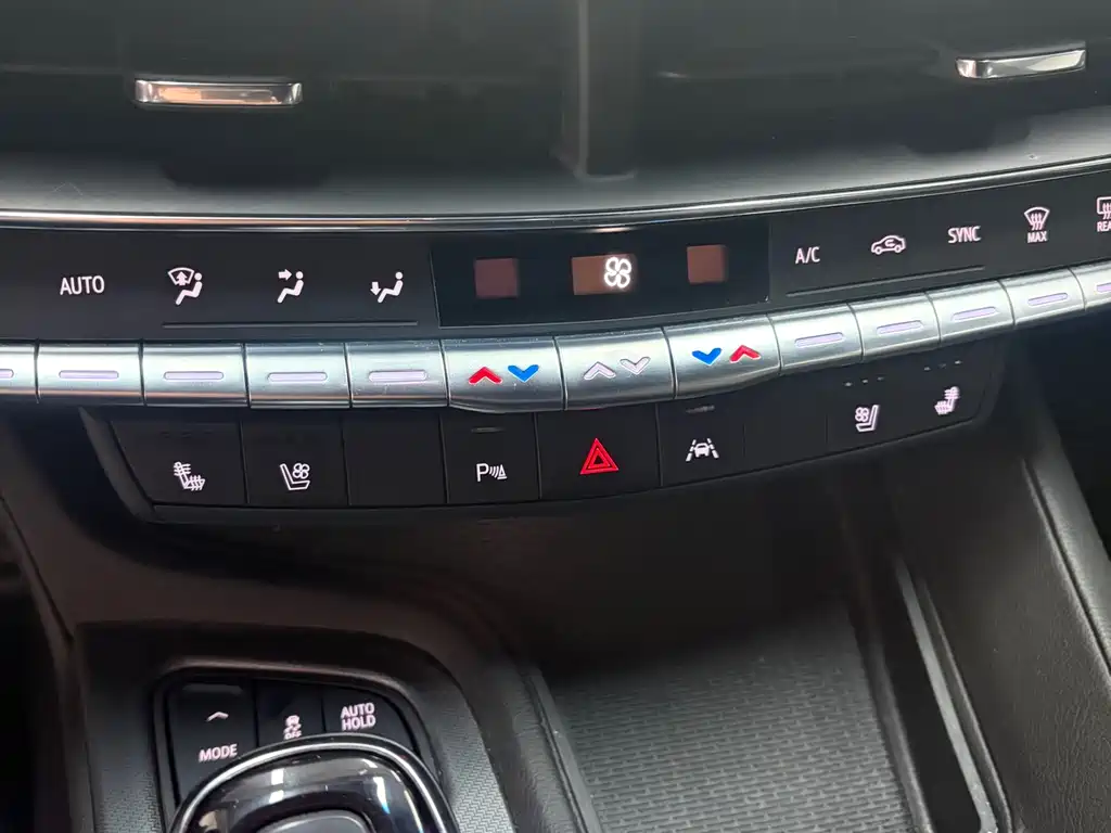Cadillac CT5 2023 28T luxury model (standard version) купить на сайте DeffCars