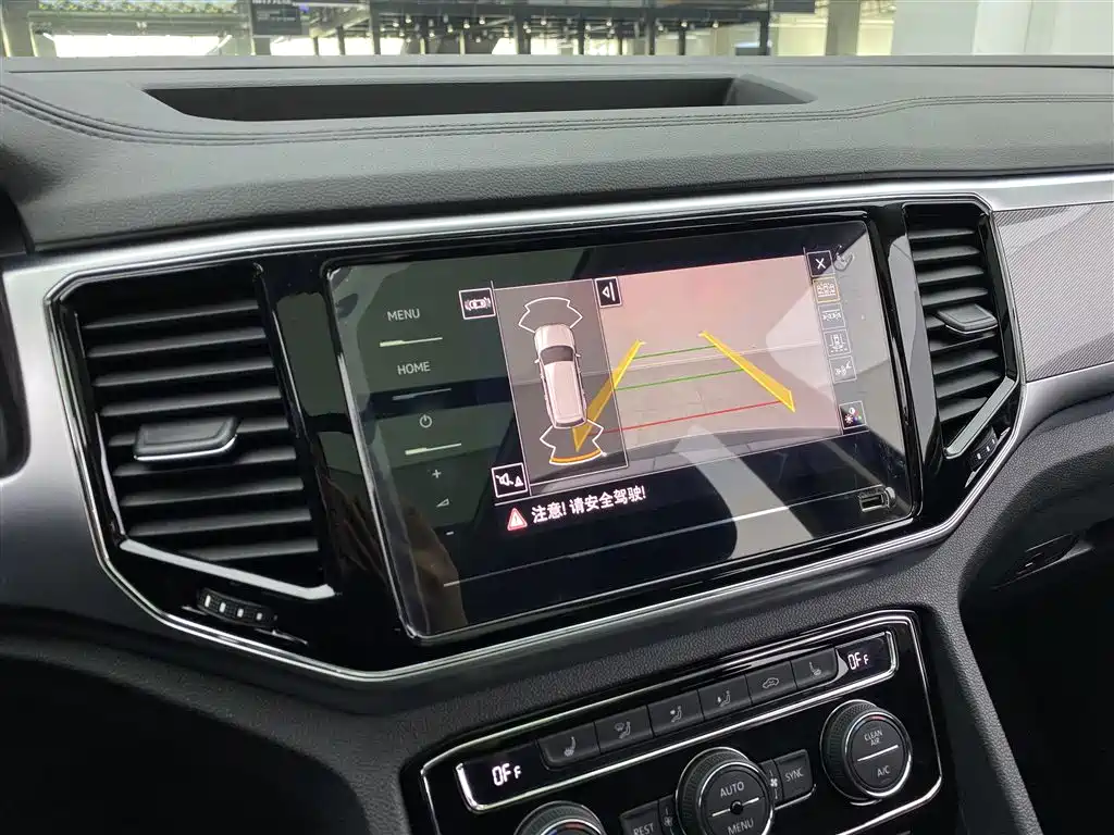 Touron 2020 380TSI four-wheel drive luxury version National V купить на сайте DeffCars