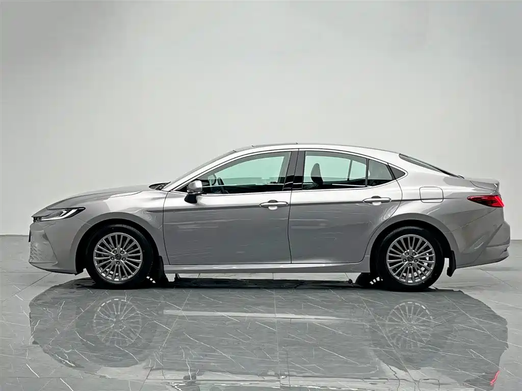 Camry 2026 2.0E Elite Edition купить на сайте DeffCars