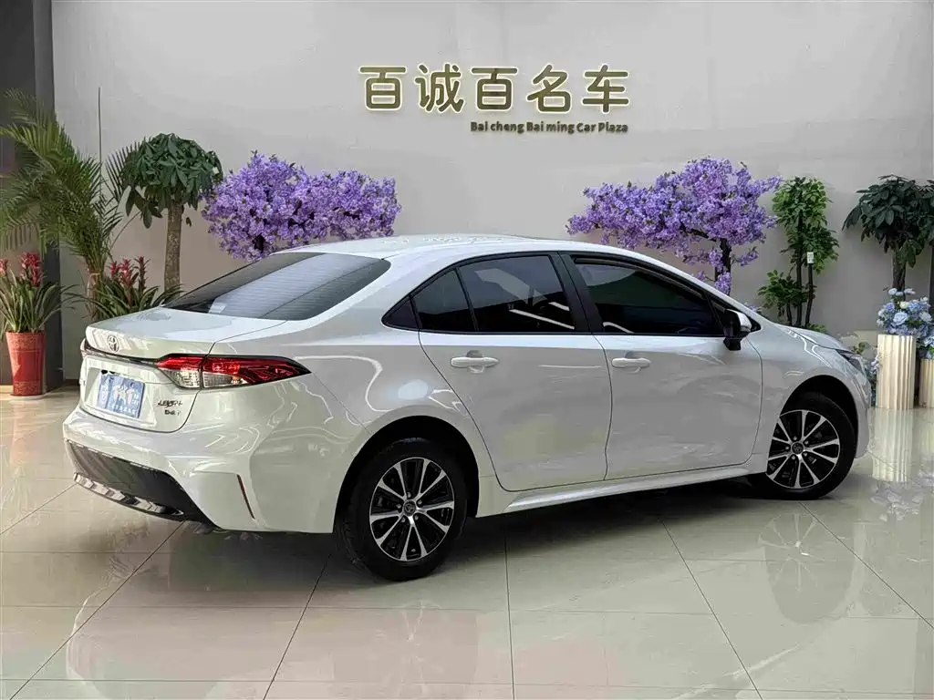 Léilíng (COROLLA) 2021 185T CVT Deluxe Edition купить на сайте DeffCars