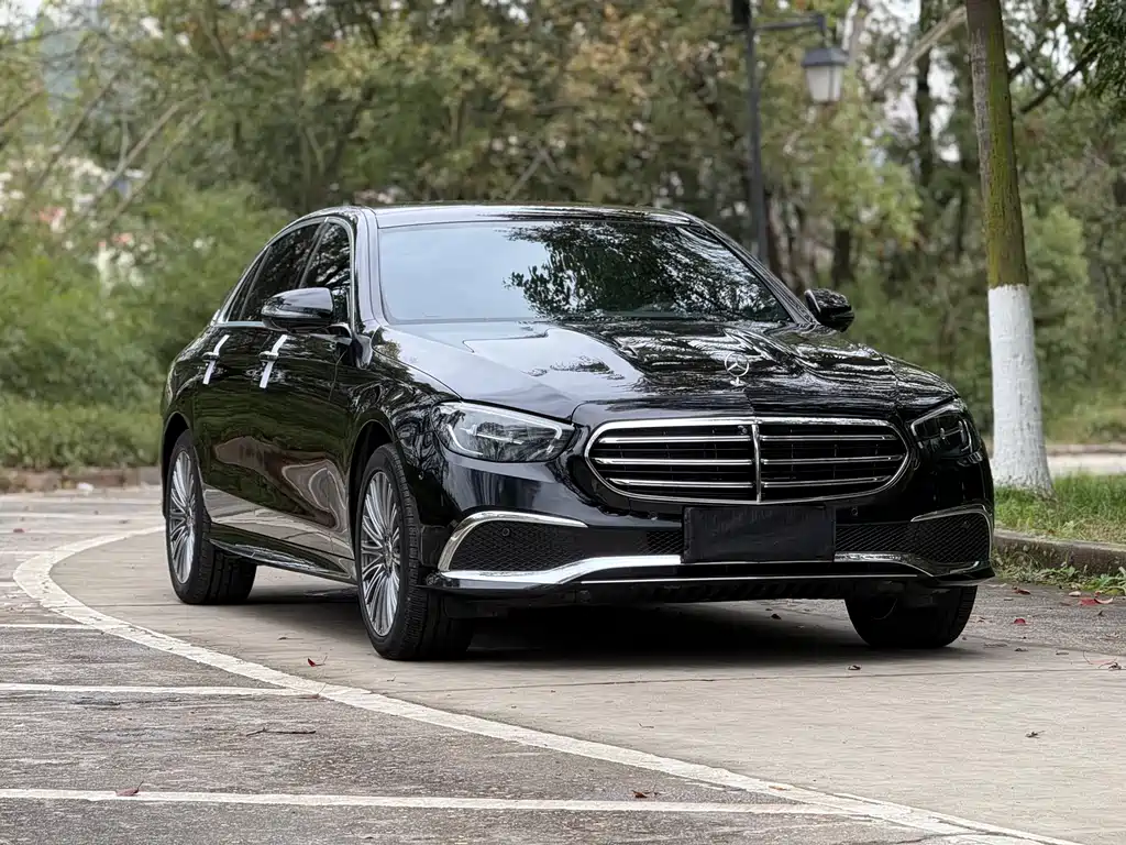 Mercedes-Benz E-Class 2022 E 300 L Luxury Model купить на сайте DeffCars