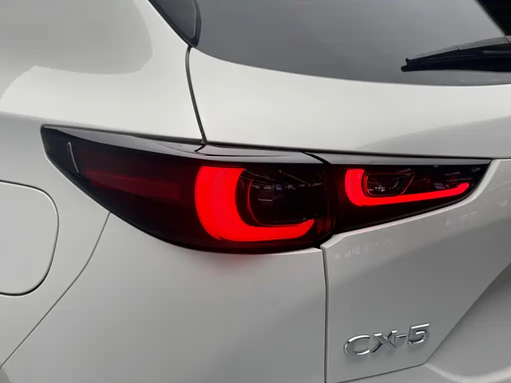 Mazda CX-5 2024 2.0L automatic two-wheel drive Zhishang Pro купить на сайте DeffCars