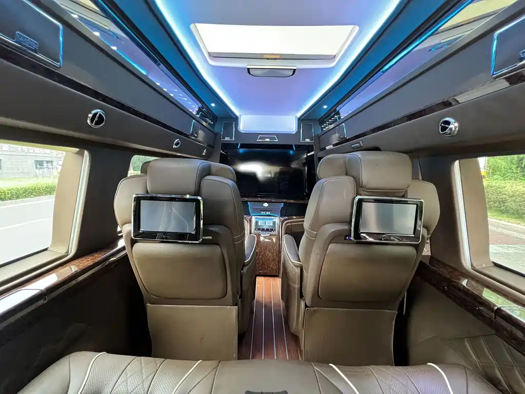 SAVANA 2017 6.0L G660S Yazun Canopy Edition купить на сайте DeffCars