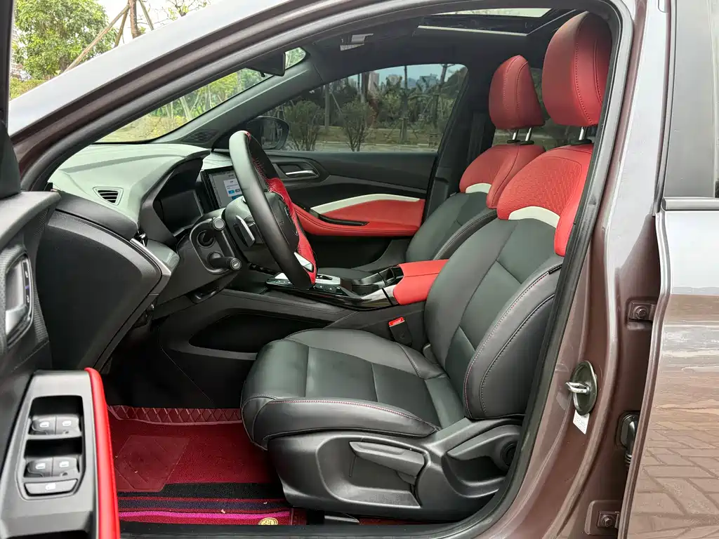 MG5 2022 300TGI DCT Chaoyue flagship version купить на сайте DeffCars