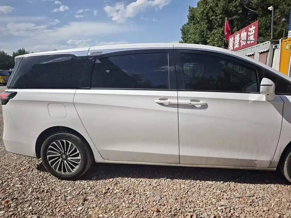 Buick GL8 New Energy 2025 Lu Shang Exclusive Edition купить на сайте DeffCars