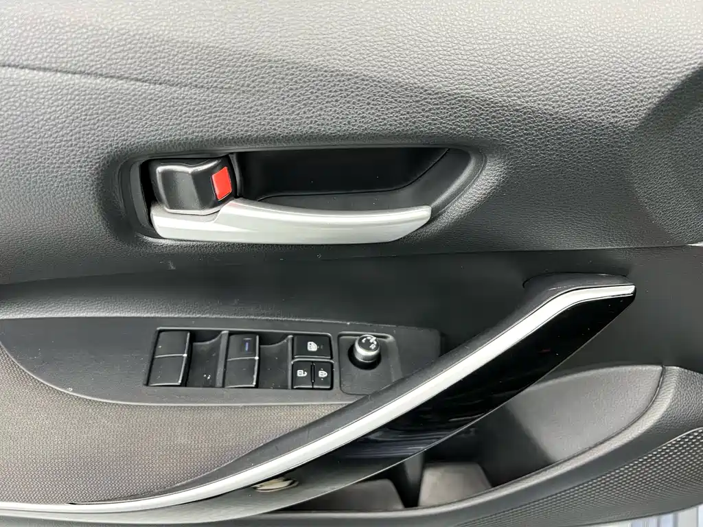 Corolla 2021 Dual Engine 1.8L E-CVT Elite Edition купить на сайте DeffCars