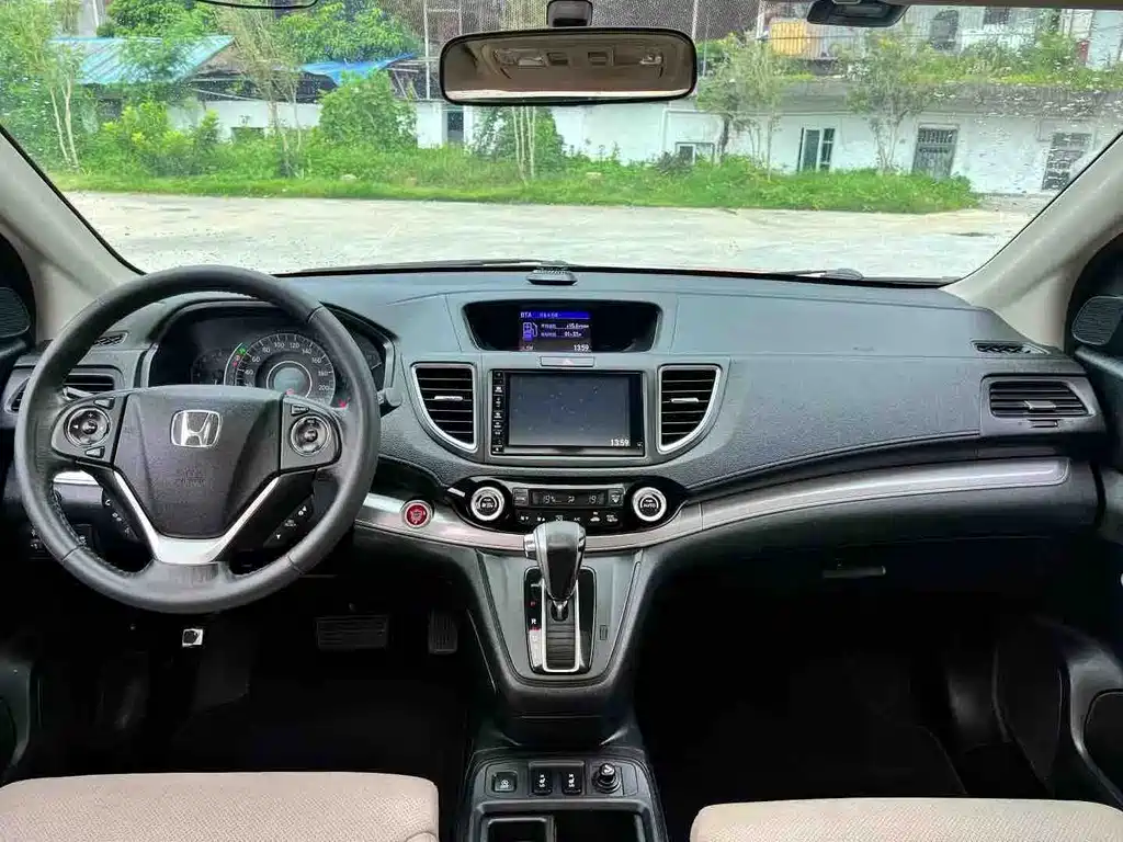 Honda CR-V 2015 2.4L two-wheel drive luxury version купить на сайте DeffCars