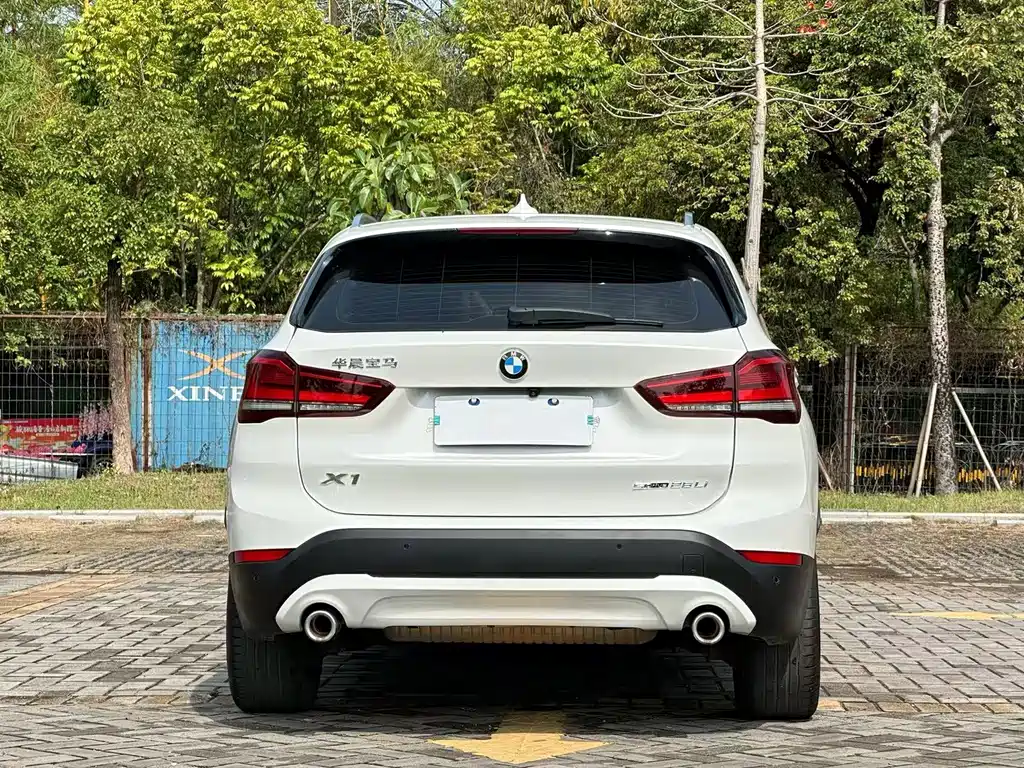 BMW X1 2021 facelift sDrive25Li leading model купить на сайте DeffCars
