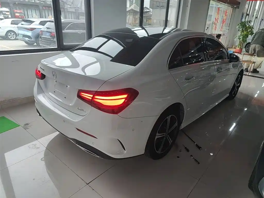 Mercedes-Benz A-Class 2024 facelift A 200 L fashionable model купить на сайте DeffCars