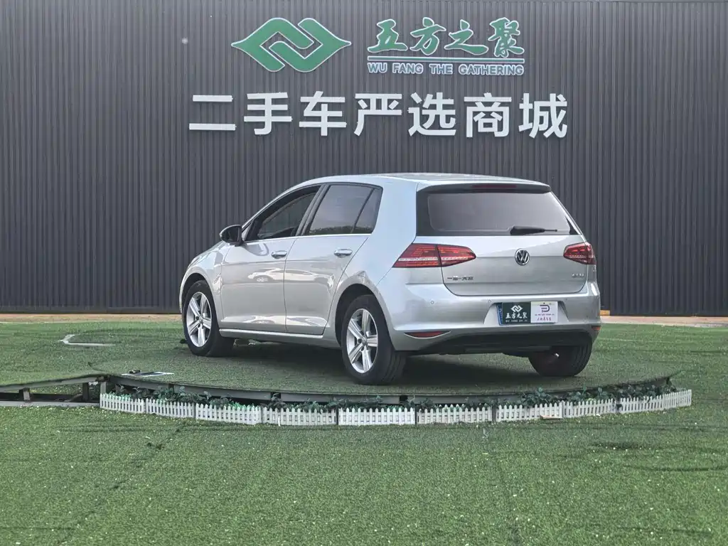 Golf 2015 1.6L automatic comfort type купить на сайте DeffCars