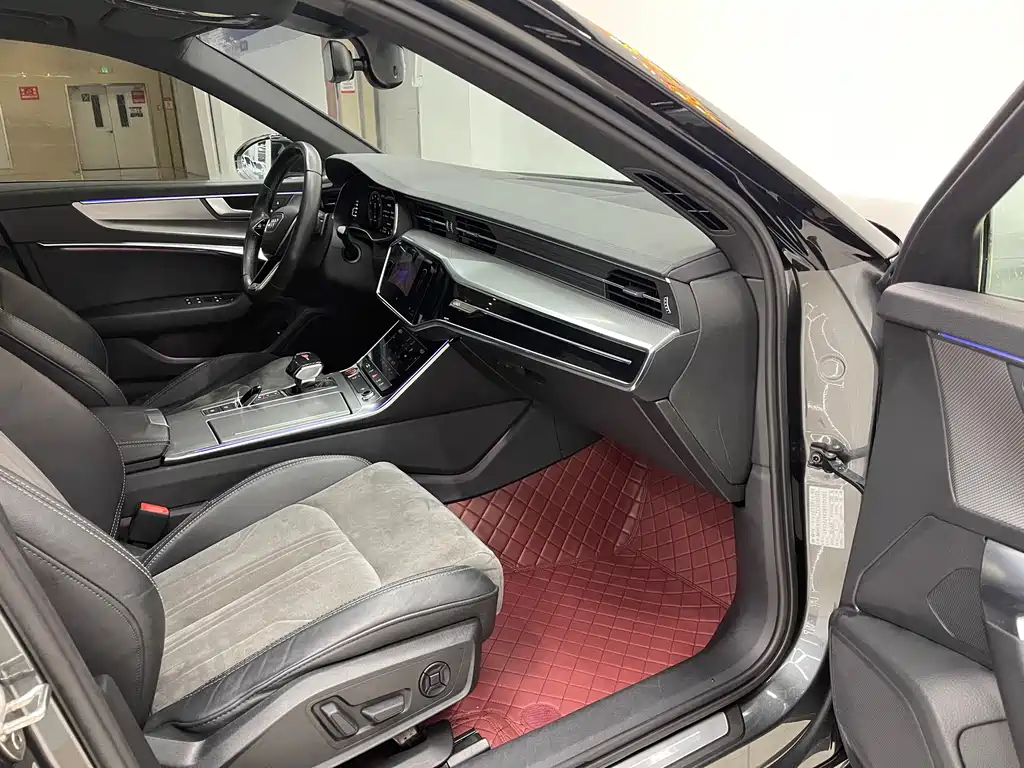 Audi A6L 2022 45 TFSI Premium Dynamic Model купить на сайте DeffCars