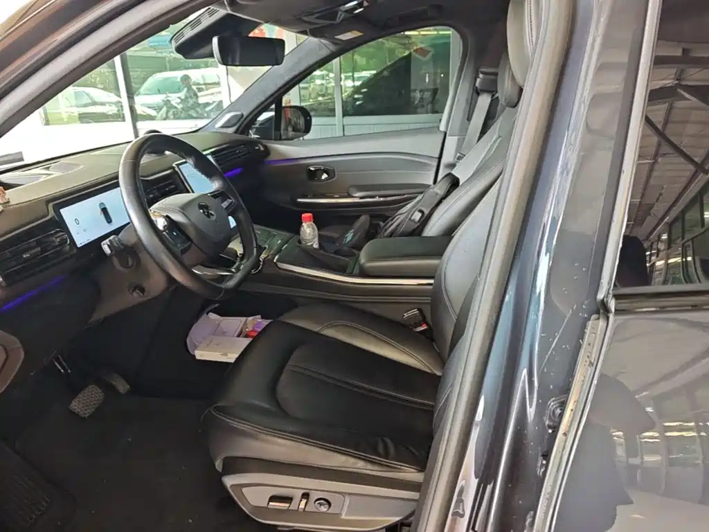 NIO ES6 2020 600KM Sports Edition купить на сайте DeffCars
