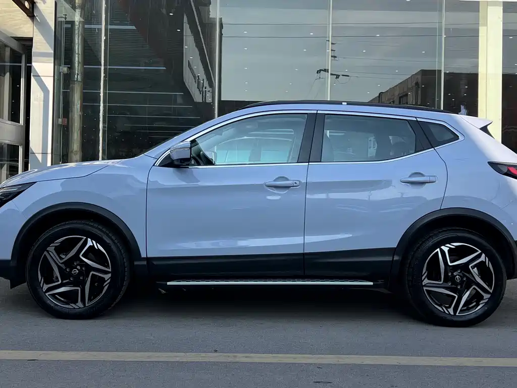 Qashqai 2025 Honor 2.0L CVT XV+ Leading Edition купить на сайте DeffCars