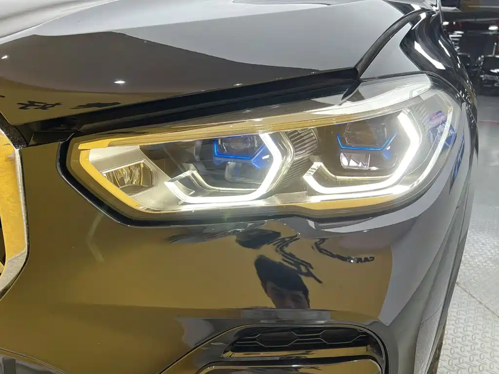 BMW X5 2022 facelift xDrive 30Li exclusive M sports package купить на сайте DeffCars