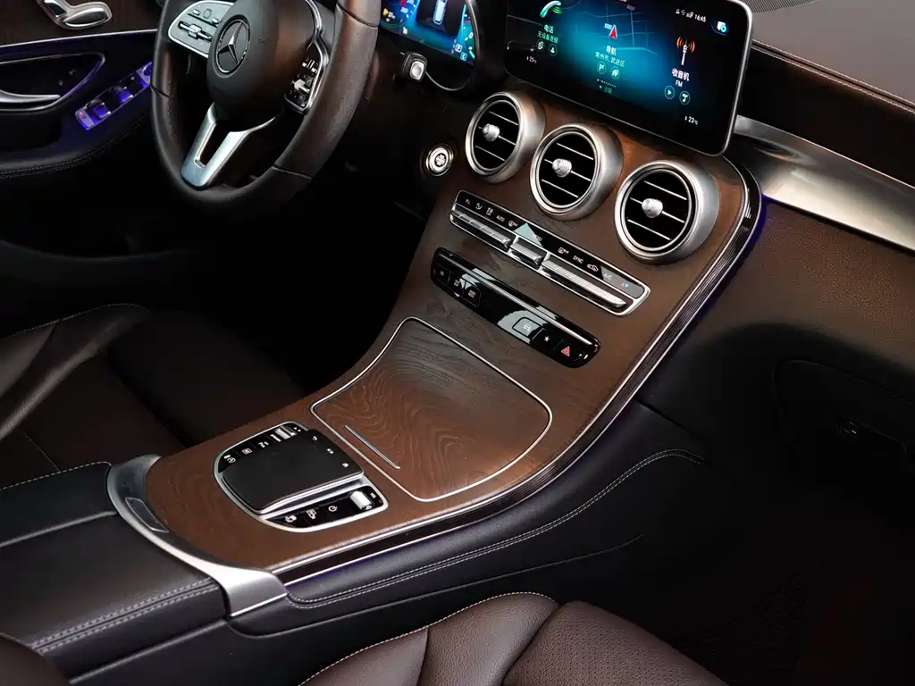 Mercedes-Benz GLC 2020 GLC 260 L 4MATIC luxury model купить на сайте DeffCars
