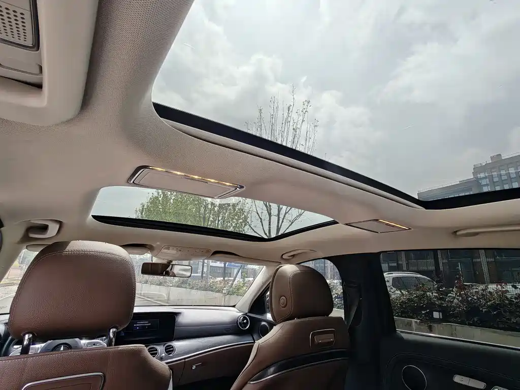Mercedes-Benz E-Class 2019 E 300 L Sports Luxury купить на сайте DeffCars