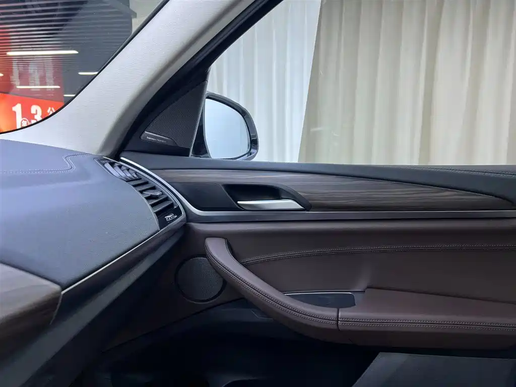 BMW X3 2020 xDrive28i M Sports Package купить на сайте DeffCars