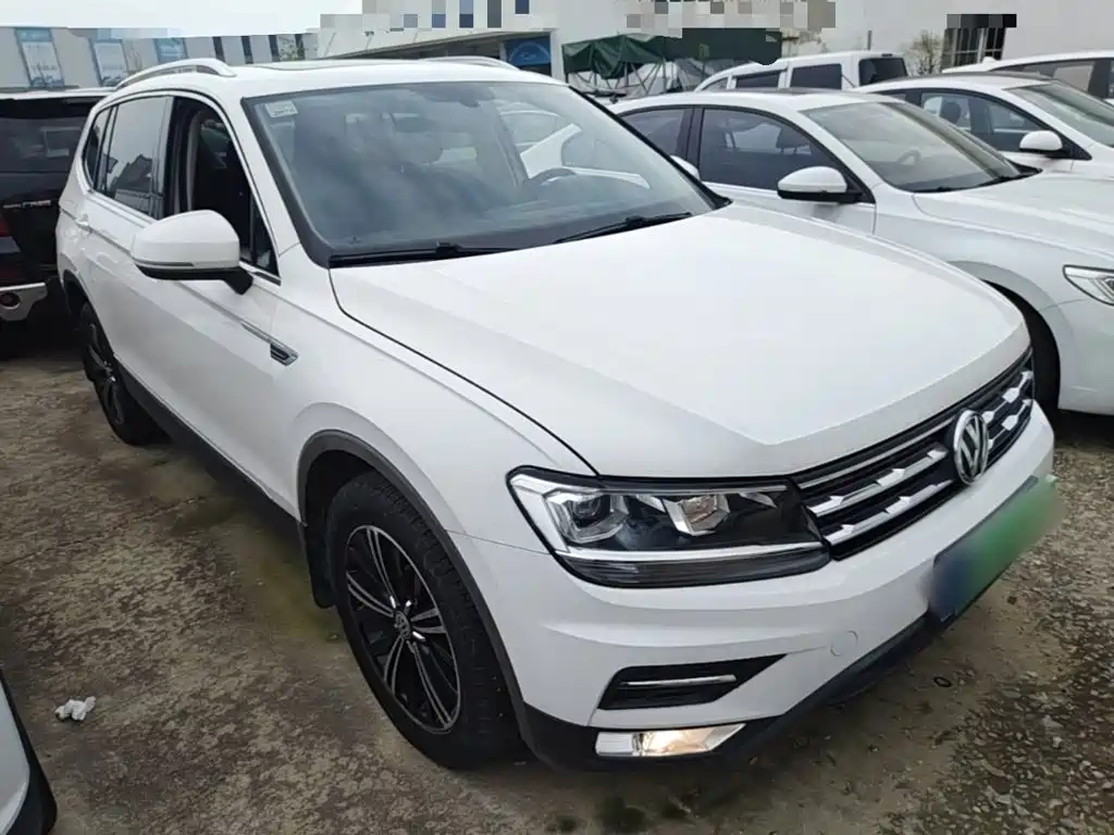 Tiguan L 2020款 330TSI 自动两驱全景舒适版 国VI купить на сайте DeffCars