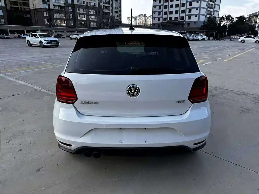 Polo 2015 1.4TSI GTI купить на сайте DeffCars