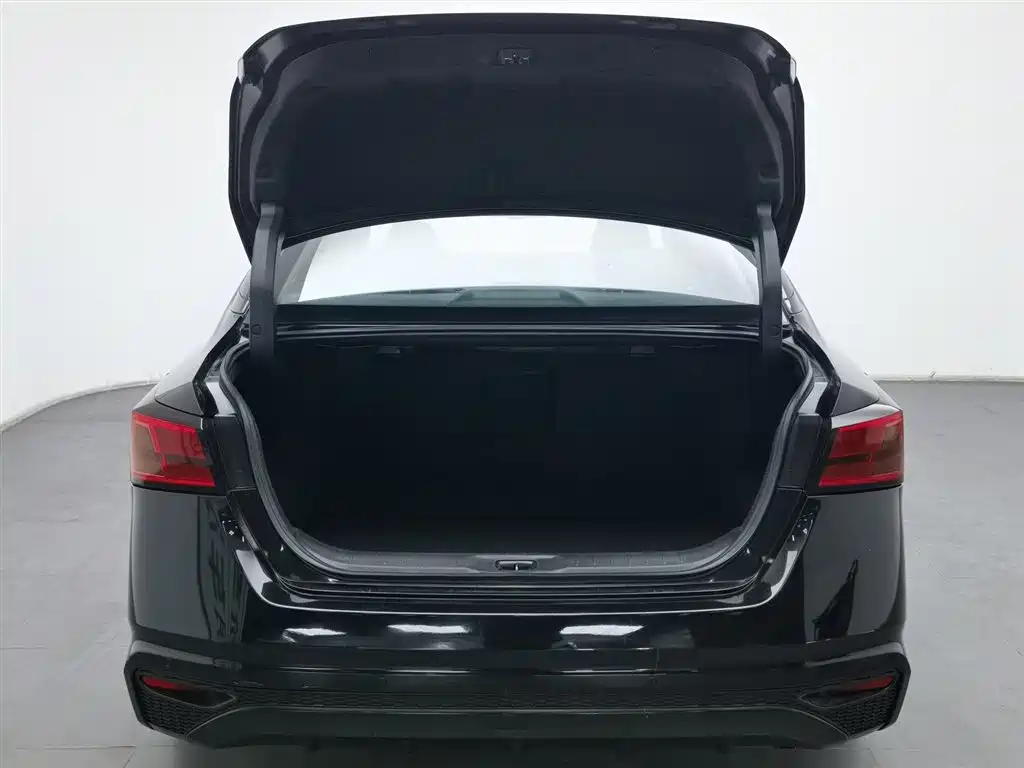 Teana 2019 2.0L XL Upper Smart Travel Edition купить на сайте DeffCars