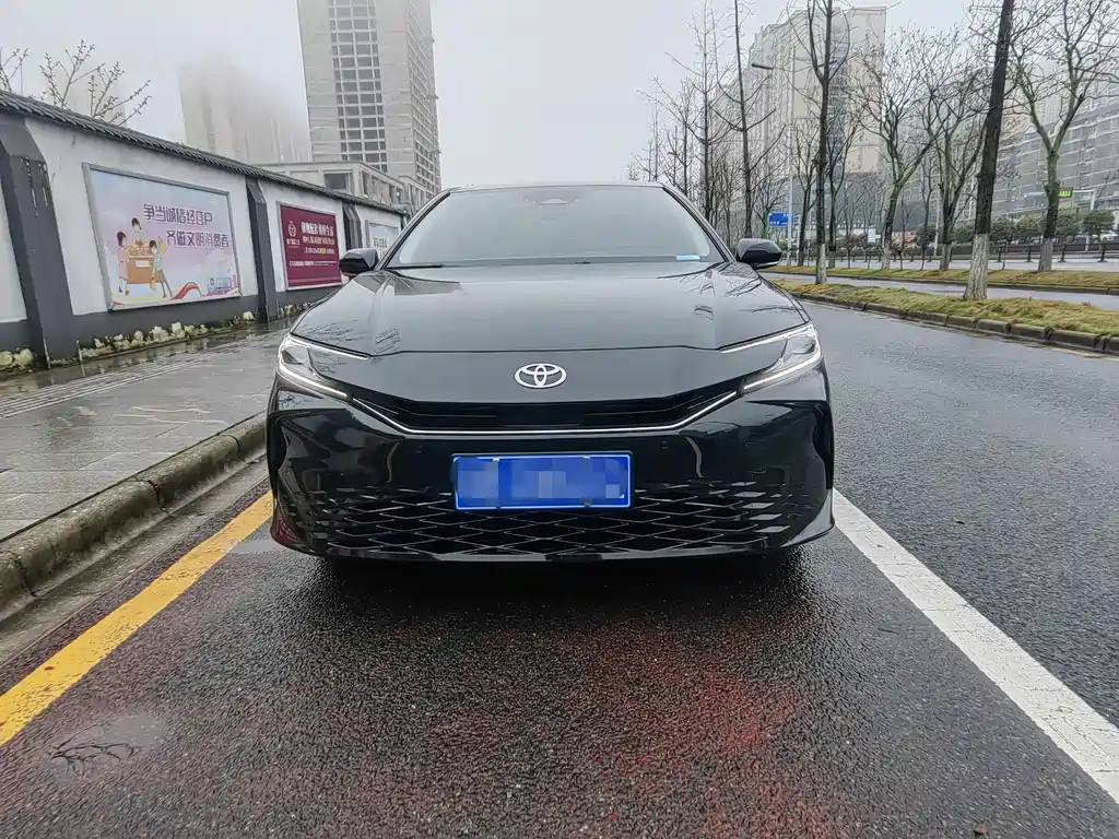 Camry 2024 Shuangqing 2.0HG Premium Edition купить на сайте DeffCars