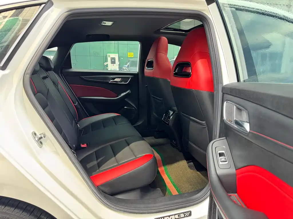 MG6 2020 1.5T automatic Trophy flagship version купить на сайте DeffCars