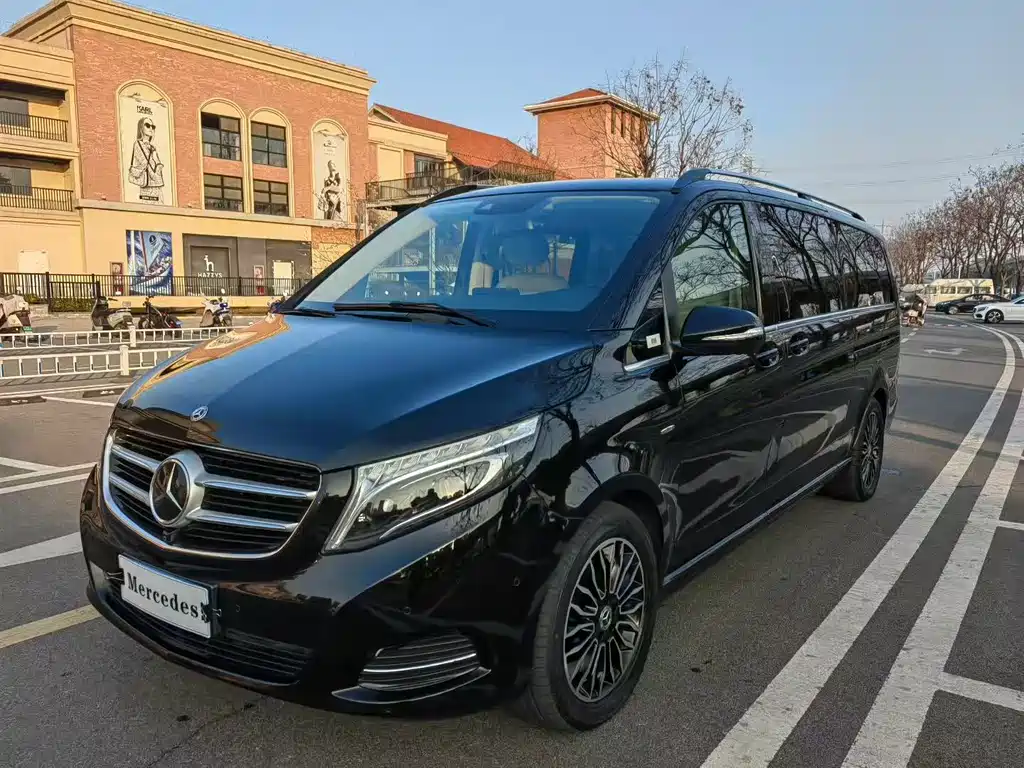 Mercedes-Benz V-Class 2018 V 260 L Premium Extended Edition National VI купить на сайте DeffCars