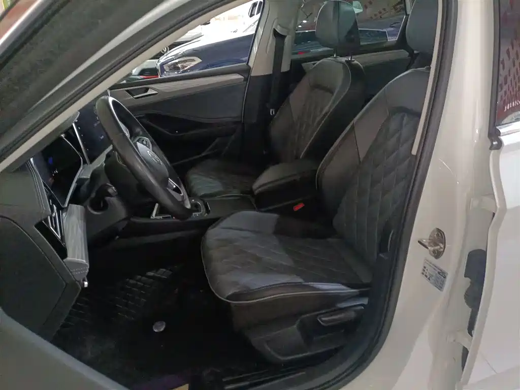Sagitar 2023 280TSI DSG surpasses Lite version купить на сайте DeffCars