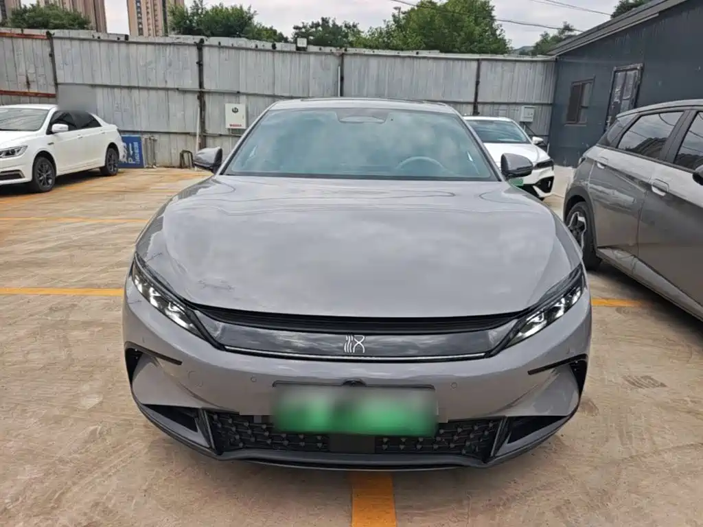Han 2025 EV Smart Driving Edition 605KM Premium Type купить на сайте DeffCars