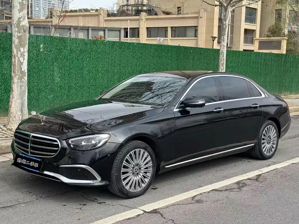 Mercedes-Benz E-Class 2023 E 300 L Luxury Model купить на сайте DeffCars