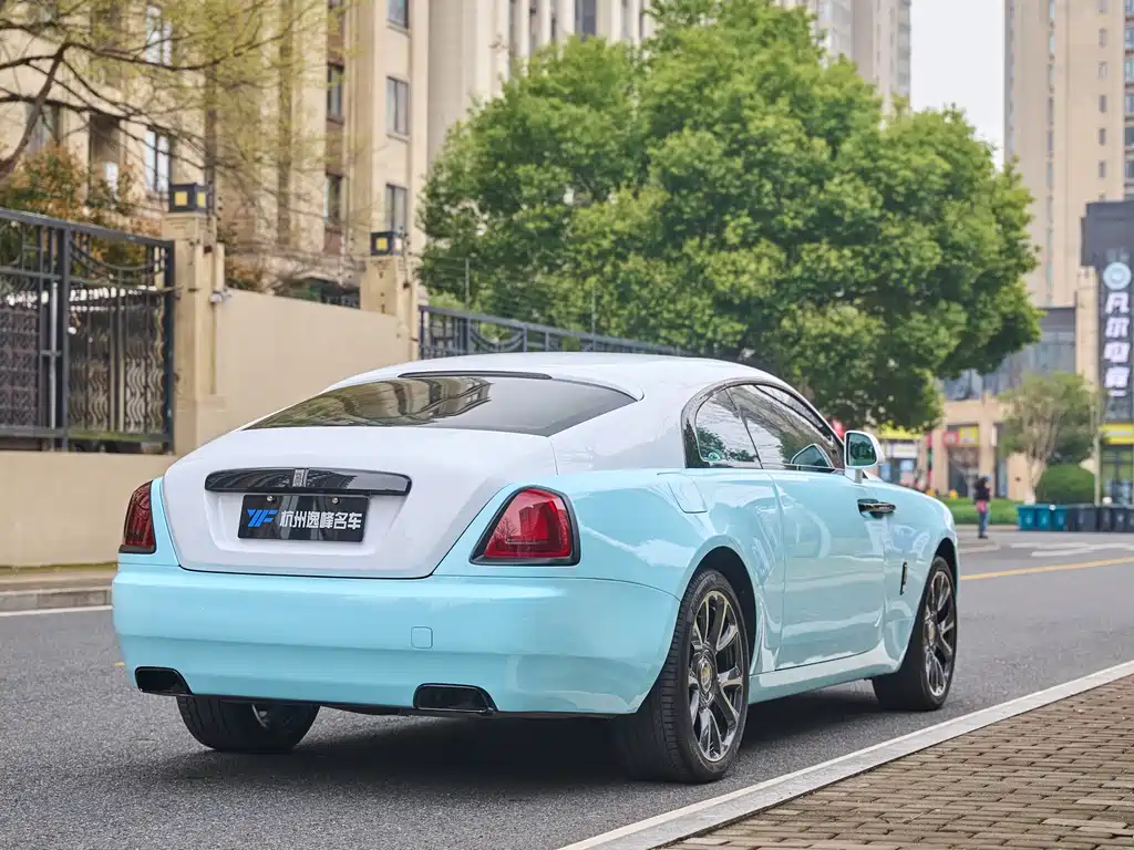 Phantom 2013 6.6T standard model купить на сайте DeffCars