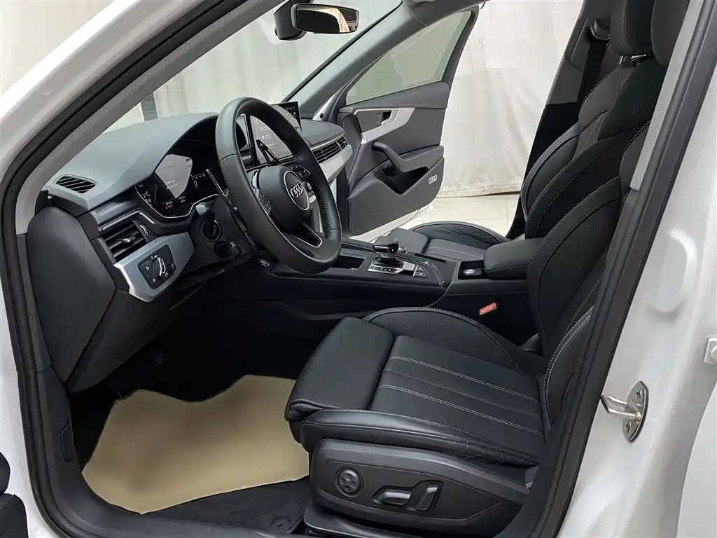 Audi A4L 2020 40 TFSI Fashionable and Dynamic купить на сайте DeffCars