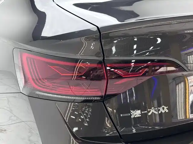 Sagitar 2024 300TSI DSG Super Edition купить на сайте DeffCars