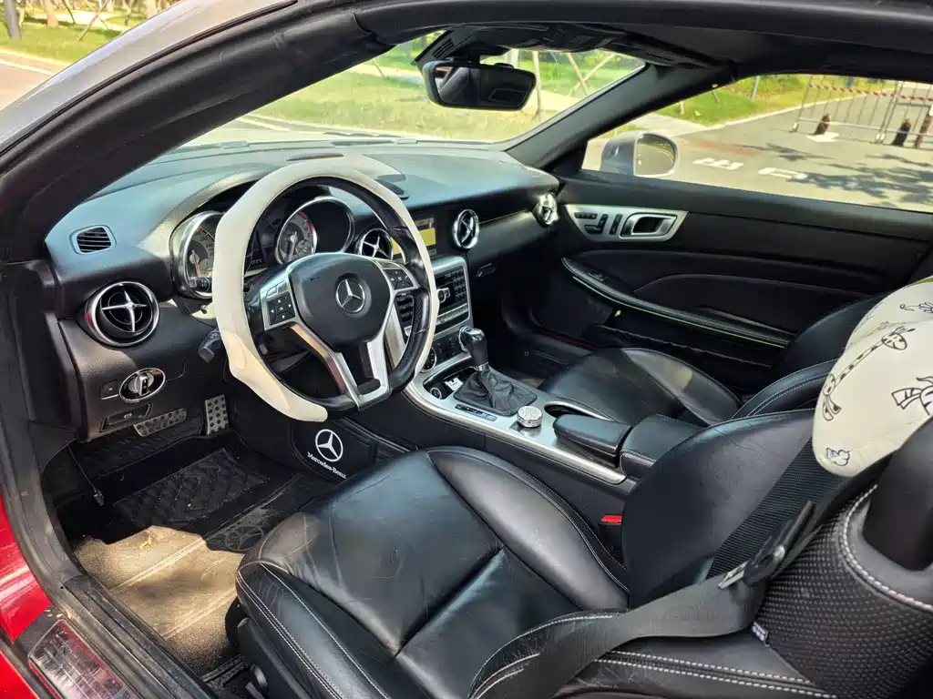 Mercedes-Benz SLK-Class 2011 SLK 200 Fashion Model купить на сайте DeffCars
