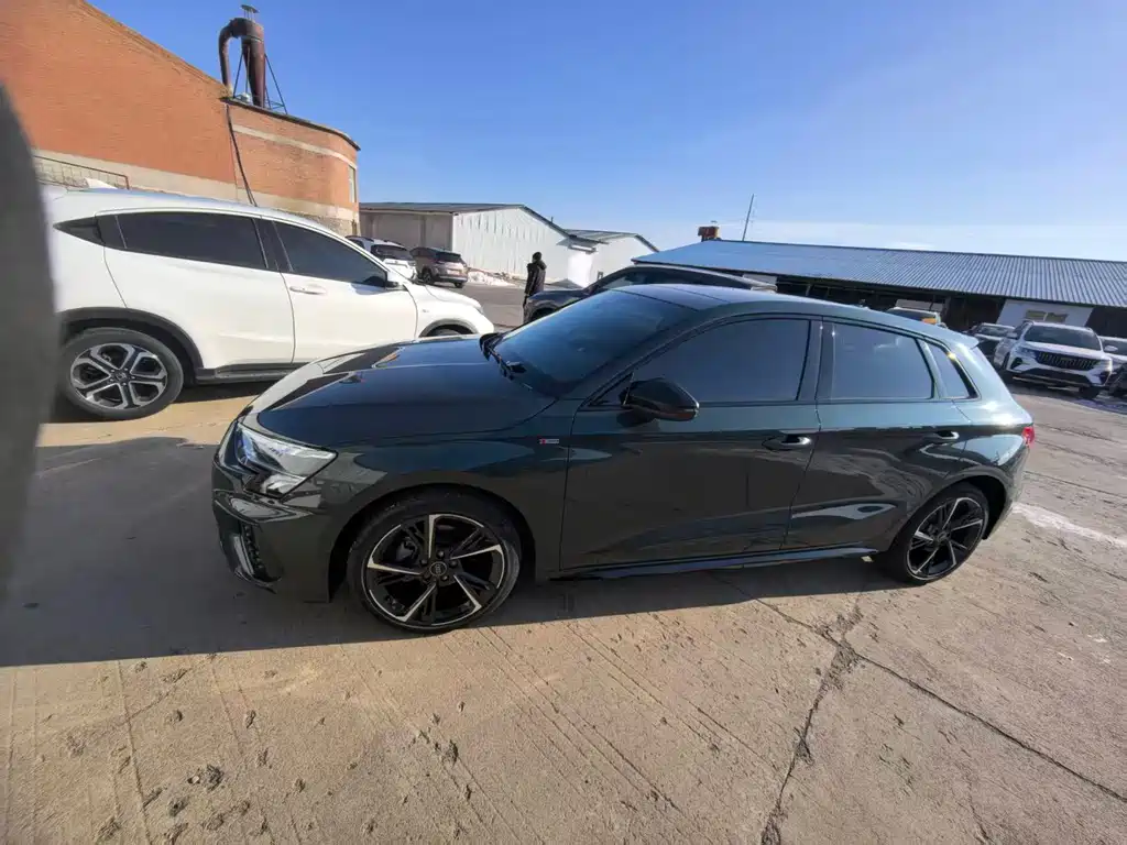 Audi A3 2023 Sportback 35 TFSI stylish and sporty купить на сайте DeffCars
