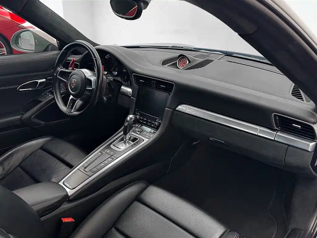 Porsche 911 2016 Carrera 3.0T купить на сайте DeffCars
