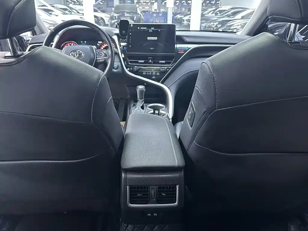 Camry 2022 2.0S Knight Edition купить на сайте DeffCars