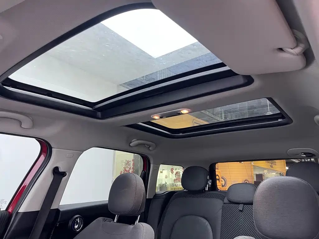 MINI COUNTRYMAN 2019 1.5T COOPER Artist Weekend Travel Edition купить на сайте DeffCars