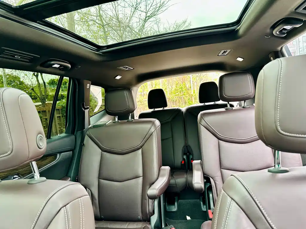 Cadillac XT6 2020 facelift 28T six-seat four-wheel drive luxury model купить на сайте DeffCars