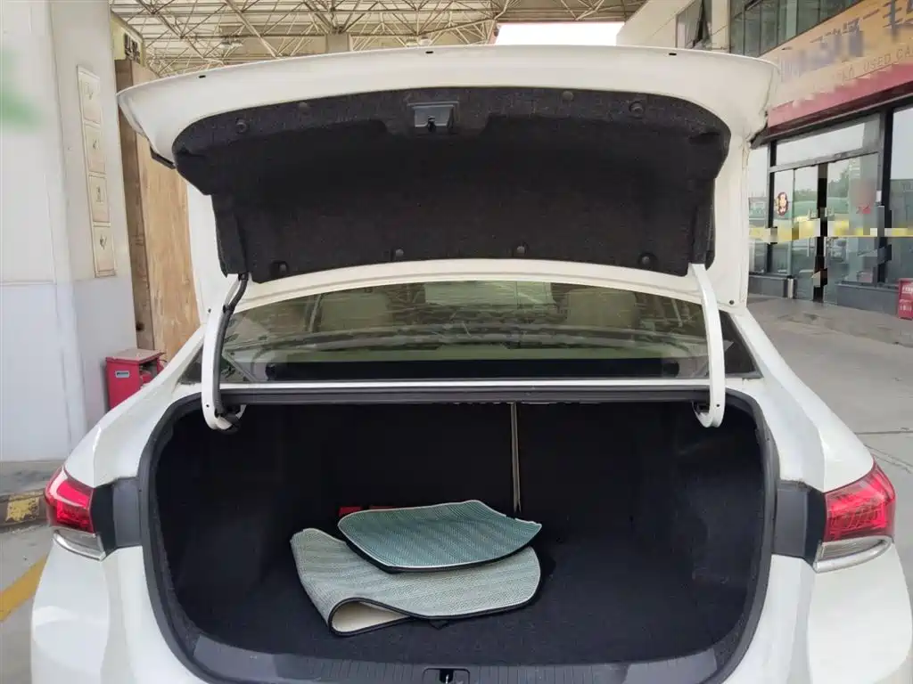 Yinglang 2019 15T dual-clutch interconnected elite model National VI купить на сайте DeffCars