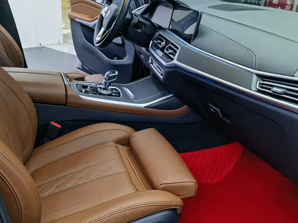 BMW X7 2022 xDrive40i Exclusive Luxury Package купить на сайте DeffCars