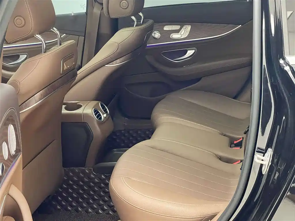 Mercedes-Benz E-Class 2020 E 300 L Luxury Model купить на сайте DeffCars