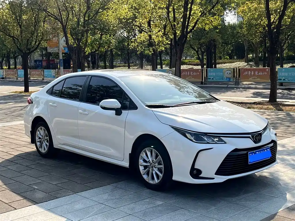 Corolla 2021 1.2T S-CVT Elite PLUS Edition купить на сайте DeffCars