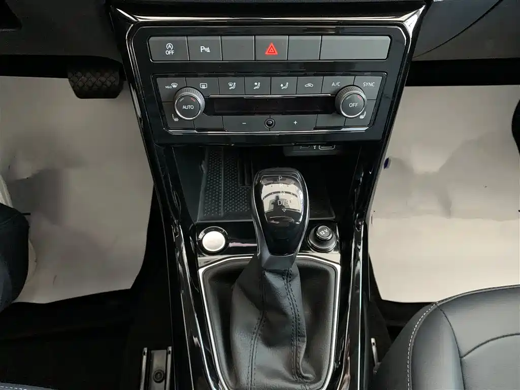 Tuyue 2025 Xinrui 300TSI Ruixiang Edition купить на сайте DeffCars